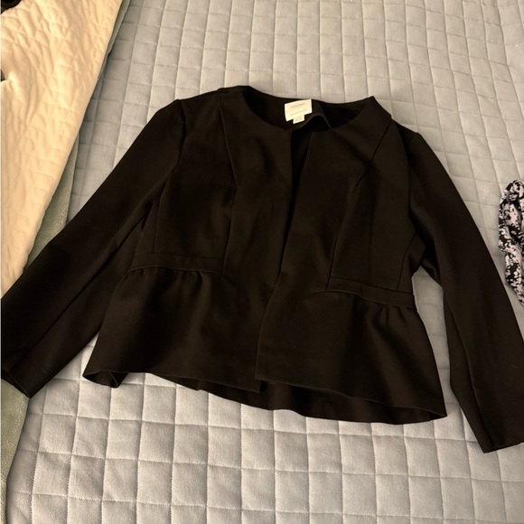 Seraphine Peplum Classic Black Blazer - Picture 2 of 4